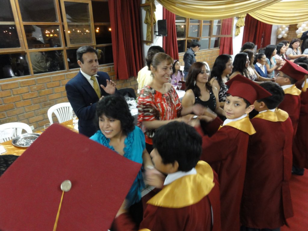 promocion_primaria_humtec_2010_77.jpg